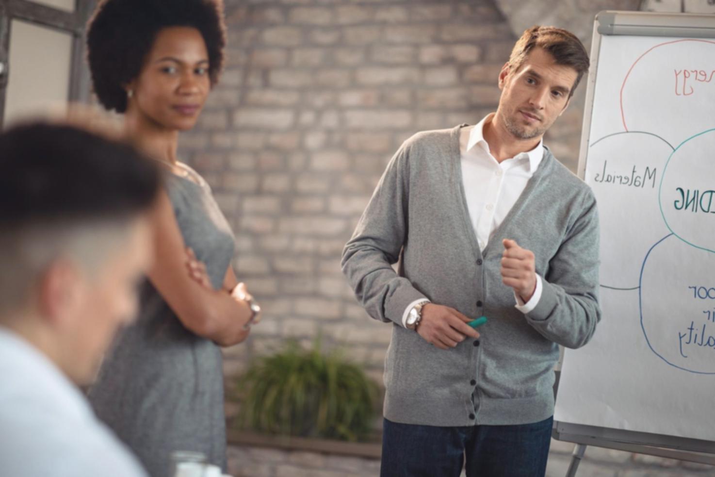 Работа с отраслевыми данными