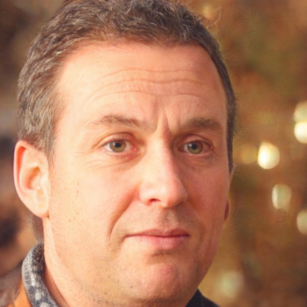 Ержан Байтасов — ведущий наставник по корпоративному анализу